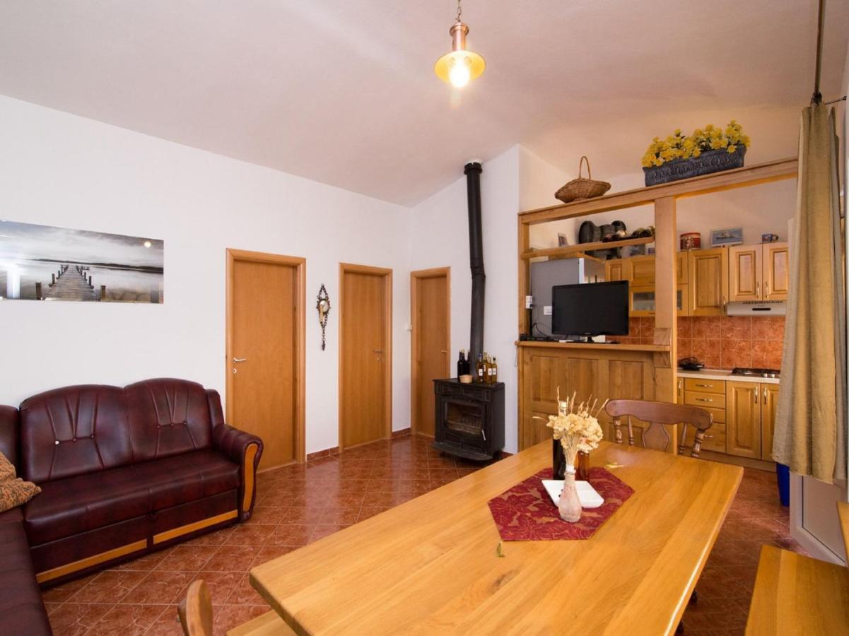 House Marko Ткон Экстерьер фото